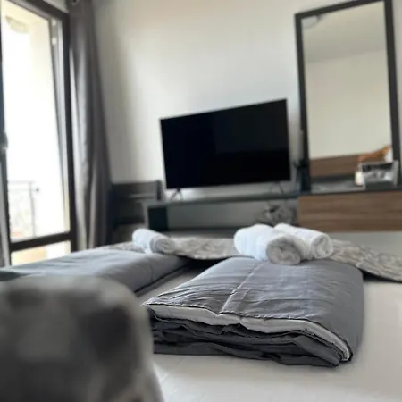 Meeresblick Neubau In شقة *